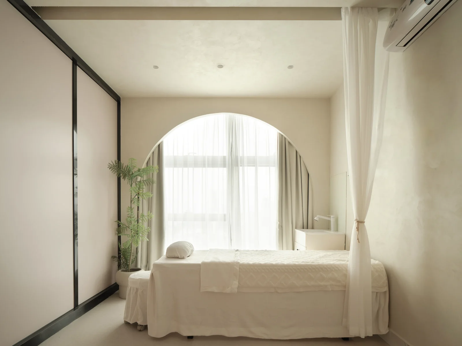 Xuan Yang Medical Beauty · 15