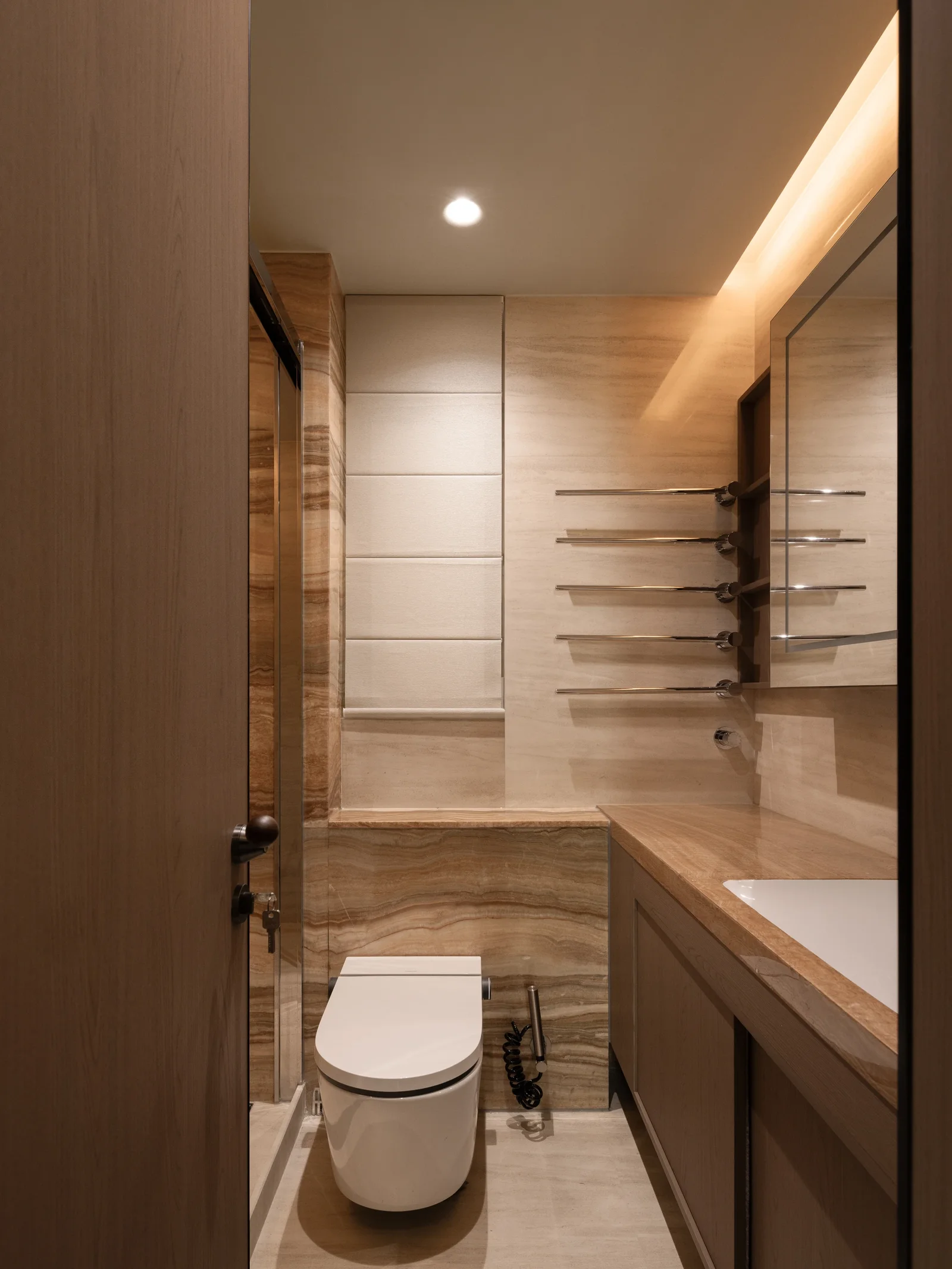 SORRENTO APARTMENT · 32