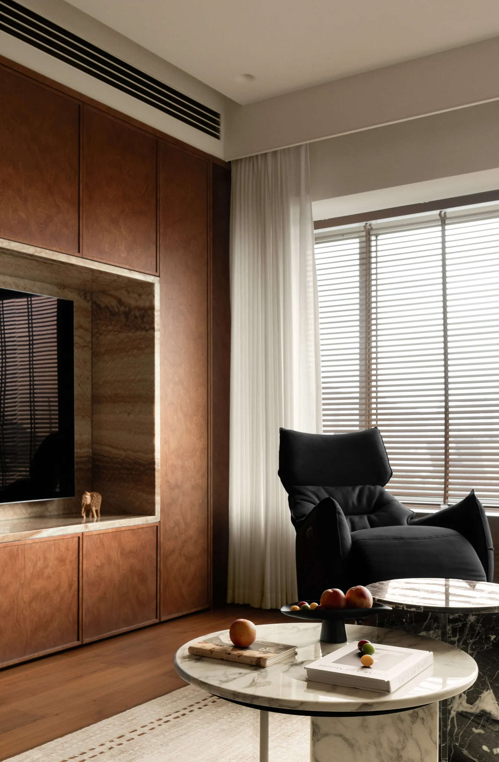SORRENTO APARTMENT · 10