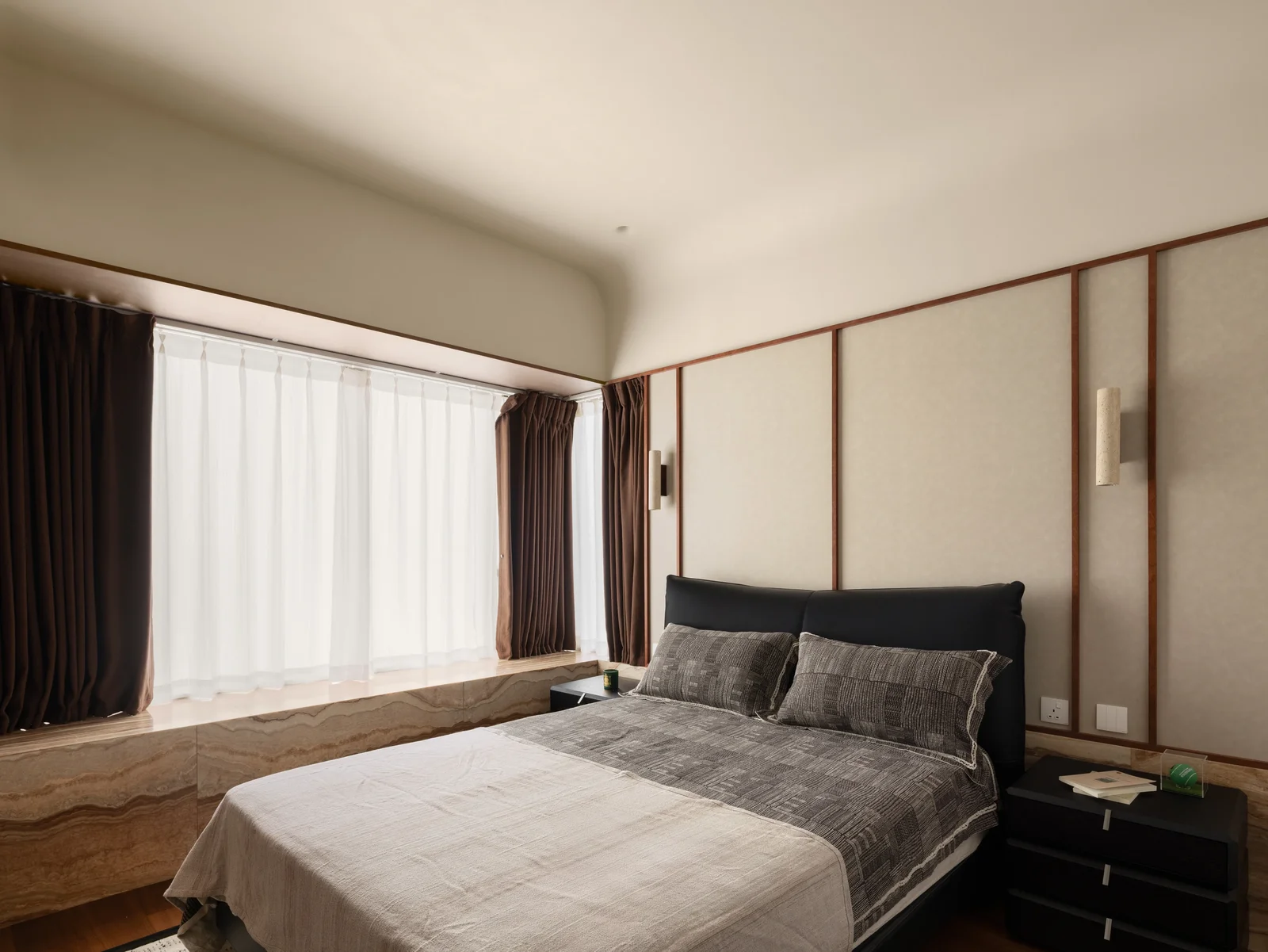 SORRENTO APARTMENT · 24