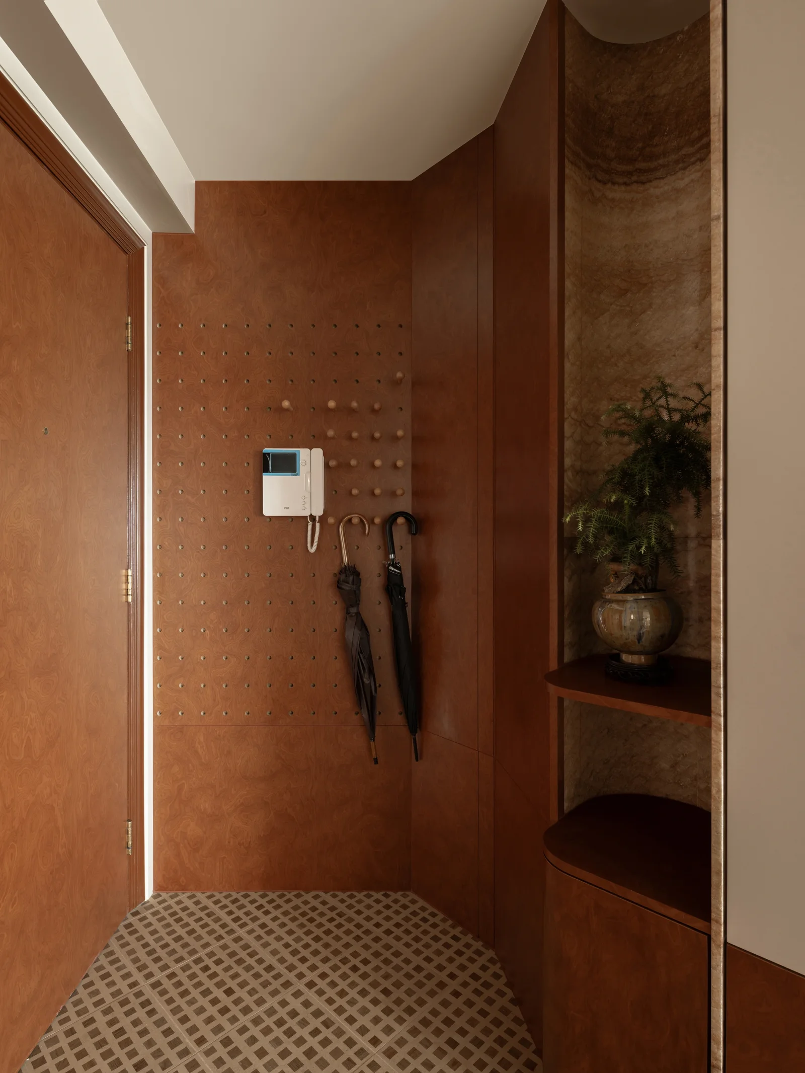 SORRENTO APARTMENT · 31