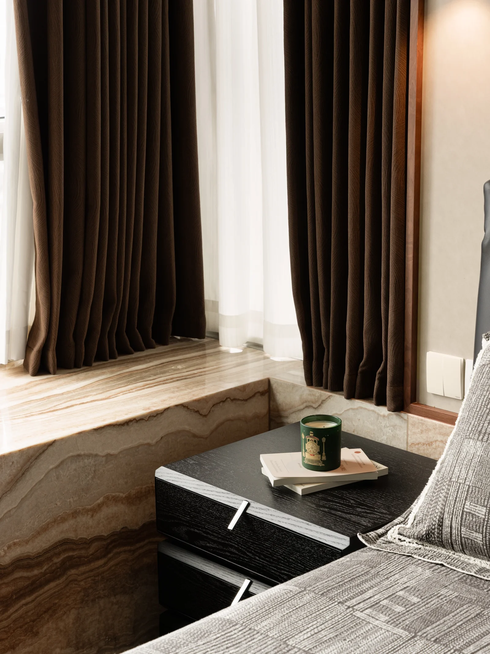 SORRENTO APARTMENT · 12